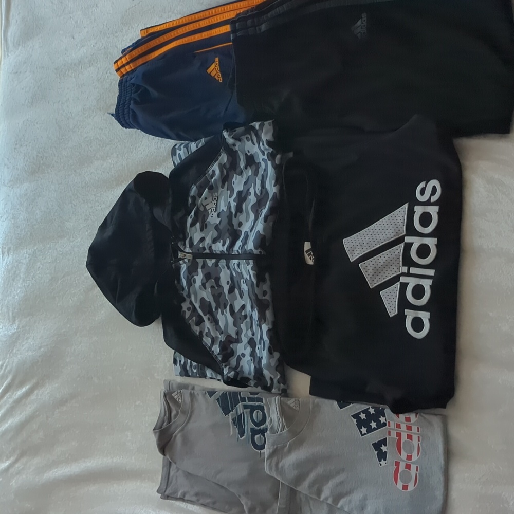 Adidas Bundle Size M 10/12